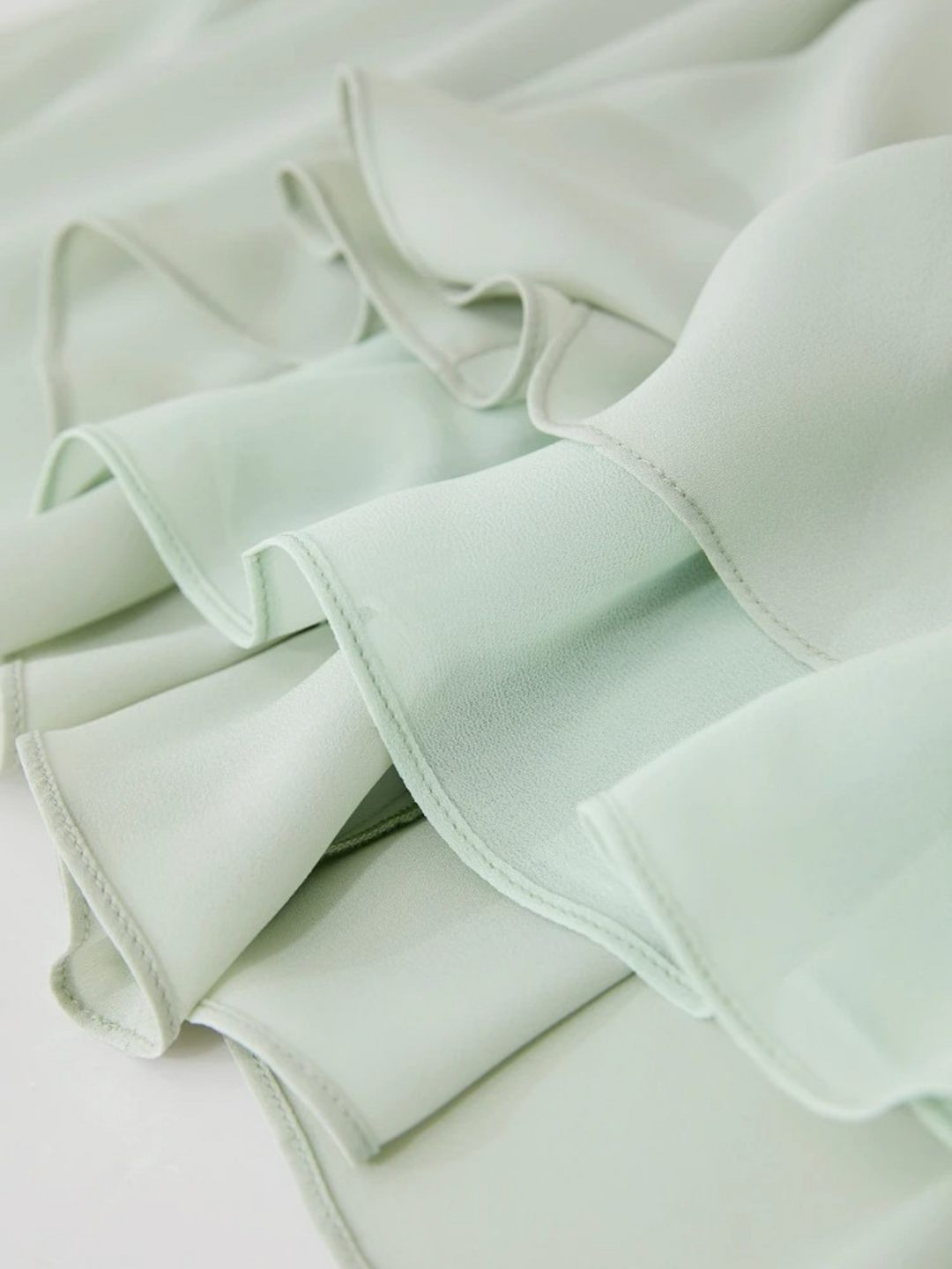 Minimalistisk midikjole