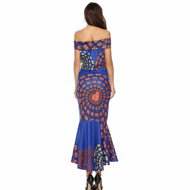 Kvinnes Off-Shoulder Maxi Kjole med Unikt Mønster og Asymmetrisk Hem
