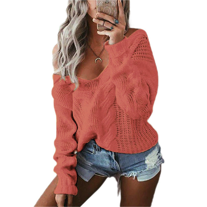 Kvinnes chunky strikket pullover med av-skulder utseende og kabeldesign Skjora