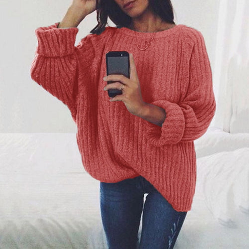 Kvinnes uformell strikkegenser med voluminøse ermer og ribbestruktur Skjora