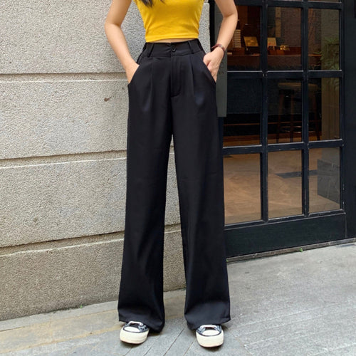 Kvinne Cropped Langermet Skjorte med Bred Kutt Ermer og Elegant Silhuett