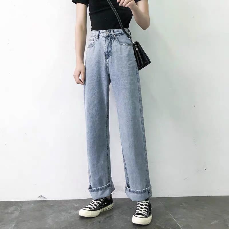 Kvinne vidde jeans med høy midje og klassisk snitt Skjora