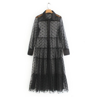 Dame Lenger gjennomsiktig duster med prikket design og elegante ermer Skjora