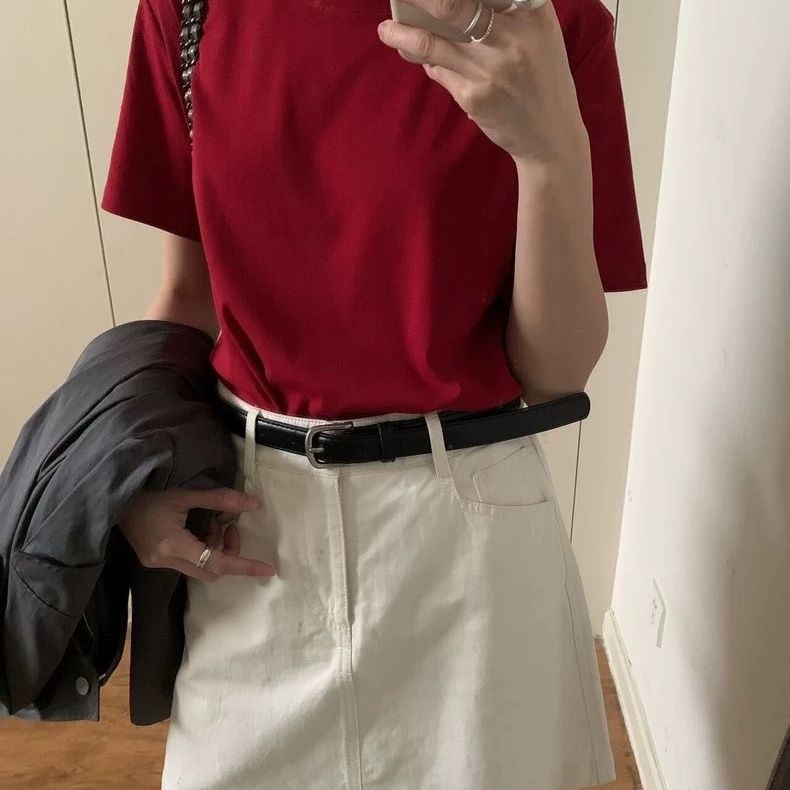 Dame Rund hals Korte ermer T-skjorte Ensfarget Slim Fit