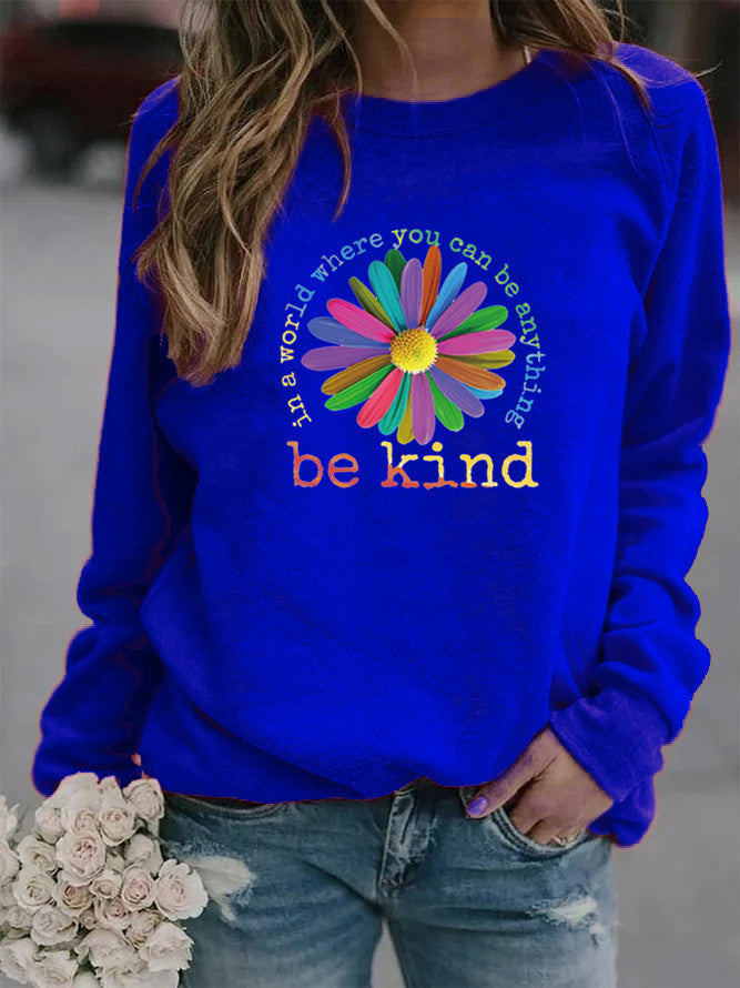 Dame sweatshirt med fargerik motiverende blomstermønster og myk innside Skjora