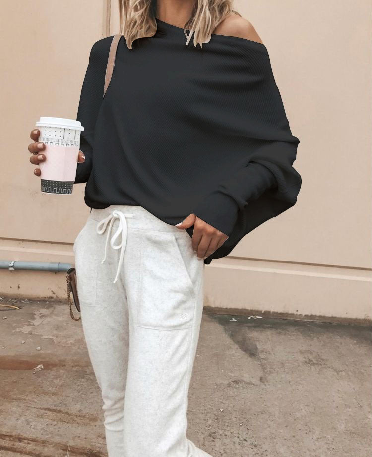Dame Oversized Sweatshirt med Asymmetrisk Utringning og Avslappet Passform Skjora