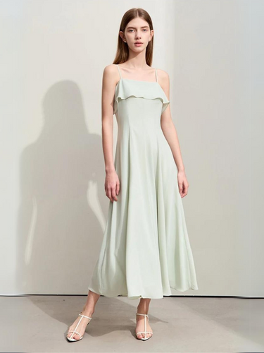 Minimalistisk midikjole