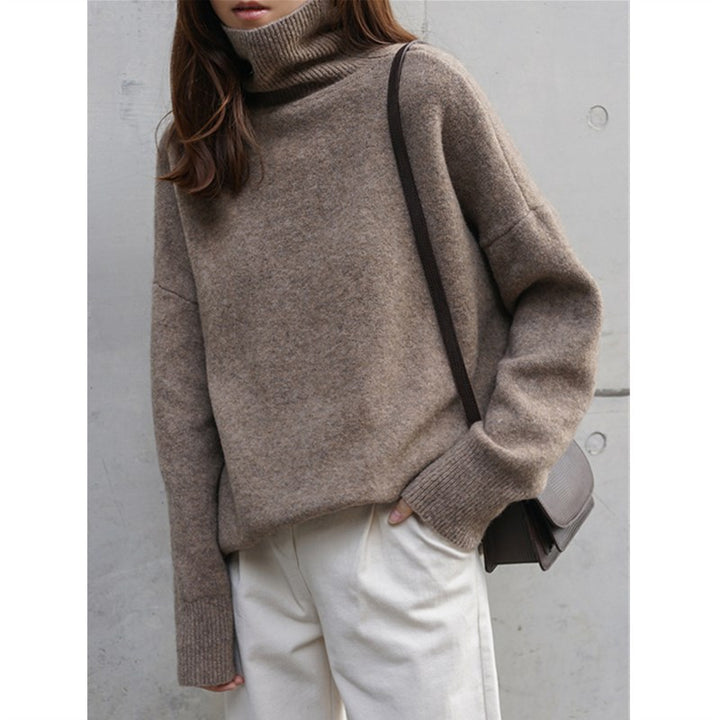 Dames chunky strikkegenser med høy hals og oversized passform Skjora