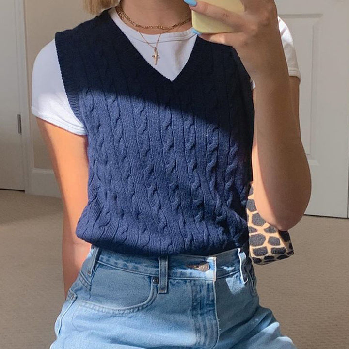 Dame Strikket Crop-top med V-hals og flette mønster Skjora