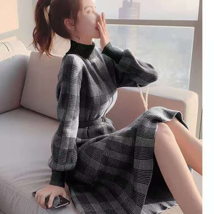 Women's Elegant High-Neck Knitted Dress with Tailored Design Skjora