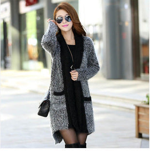 Kvinnenes Fluffy Cardigan med Praktiske Lommer og Sprekt Design Skjora