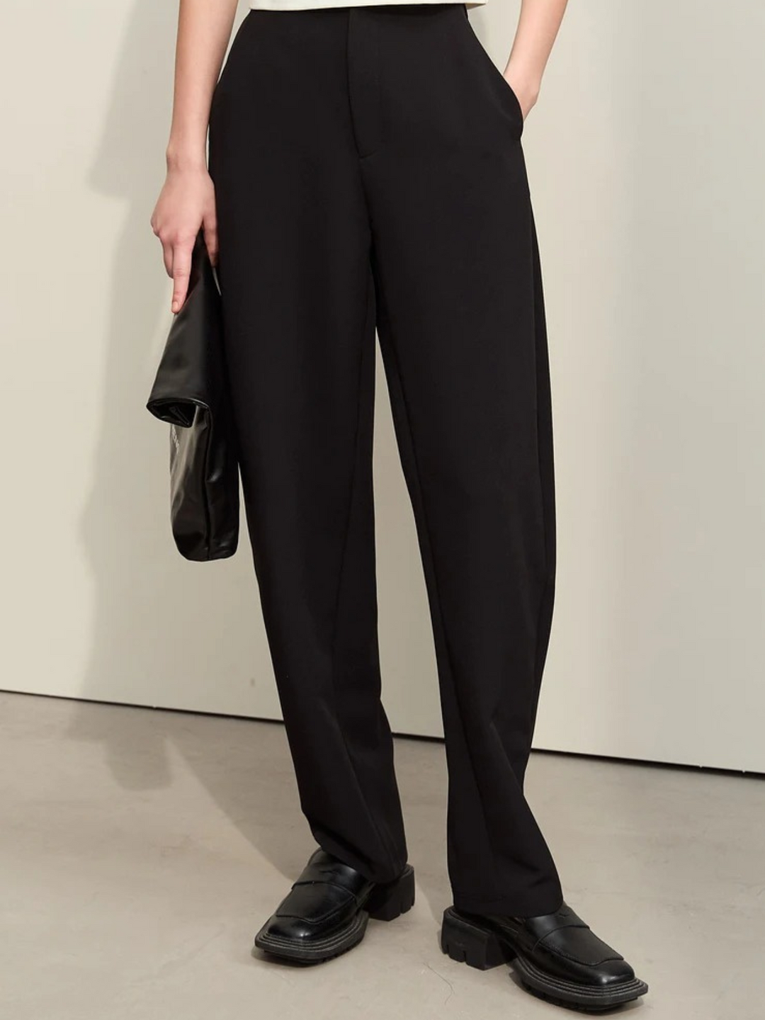 Høytlivs skreddersydde harem-bukser