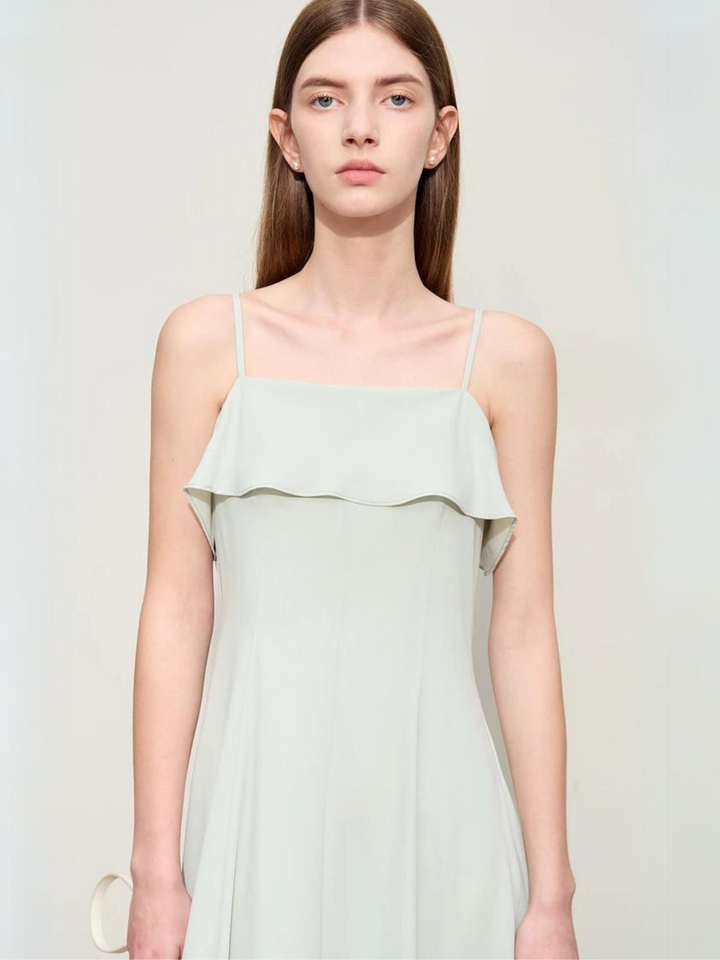 Minimalistisk midikjole