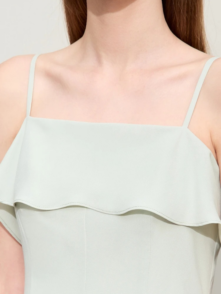 Minimalistisk midikjole