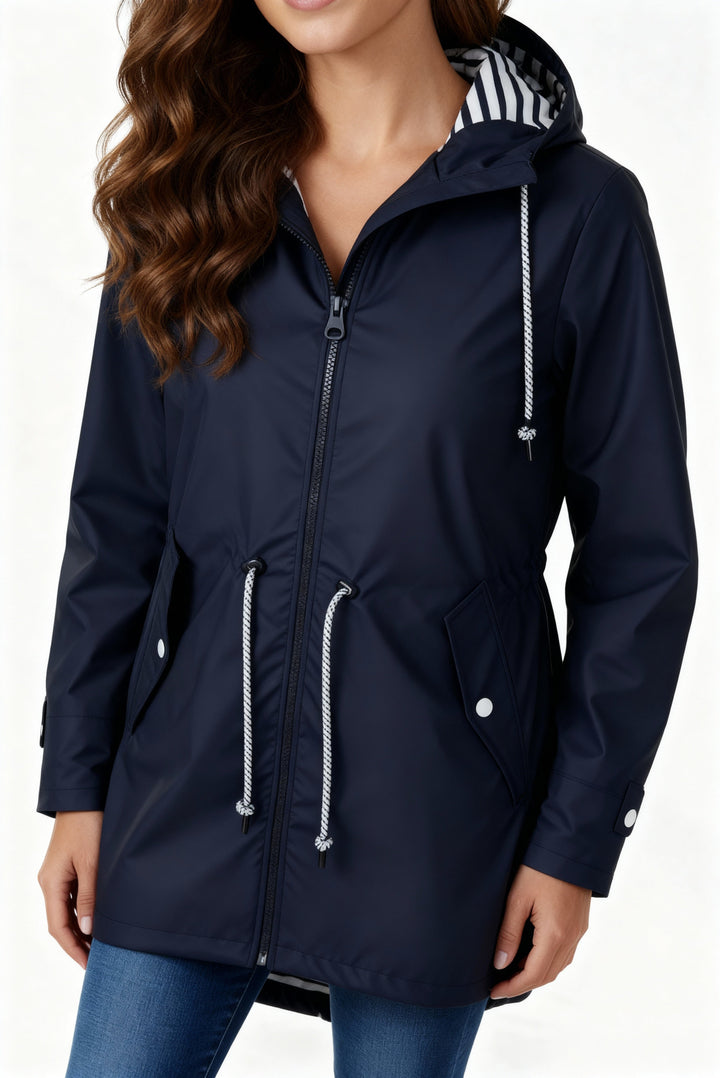 Skjora | Vanntett frakk med hette