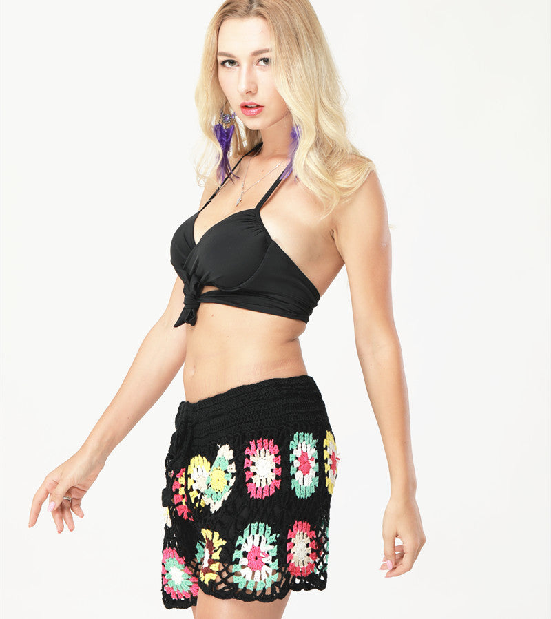 Dame Hekle-Strandshorts med fargerikt blomstermønster Skjora