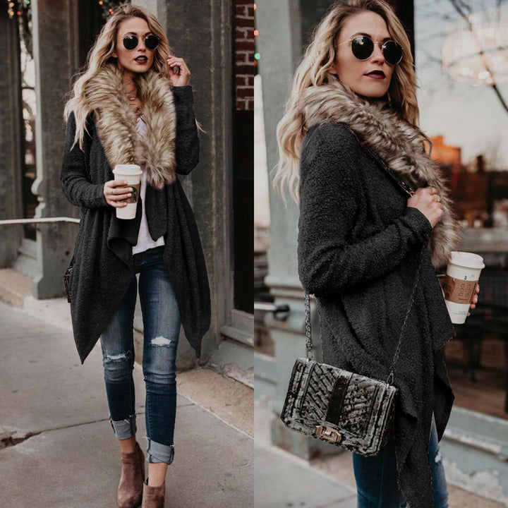 Kvinnes fluffy strikket cardigan med avtakbar faux fur krage Skjora