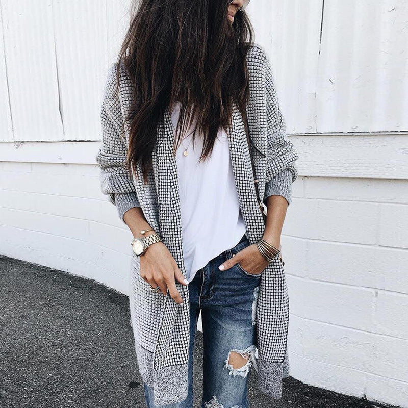 Kvinnens cardigan i rutete design med åpen front og elegante detaljer Skjora