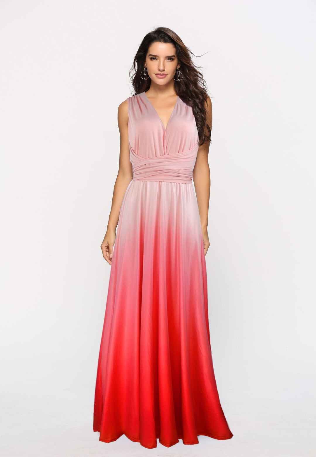 Dame maxi kjole med flytende fossefall hals og ombre design