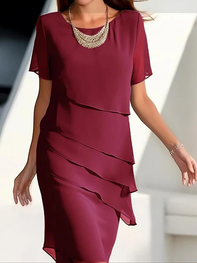 Elegant kjole - kortermet midikjole i lagdelt chiffon