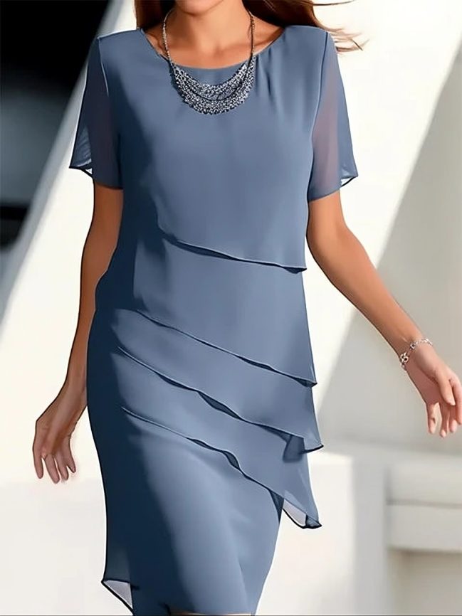Elegant kjole - kortermet midikjole i lagdelt chiffon