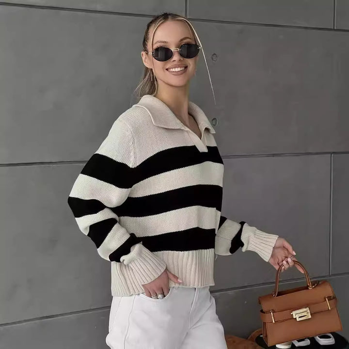 Kvinne casual genser med V-hals og brede striper Skjora