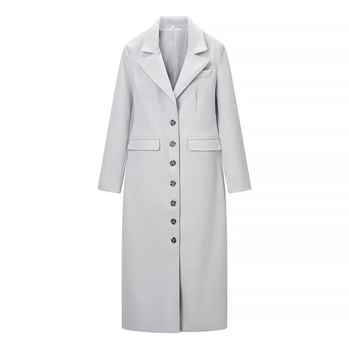 Kvinnes elegant trenchcoat med dobbel knapplukking og skreddersydd passform Skjora