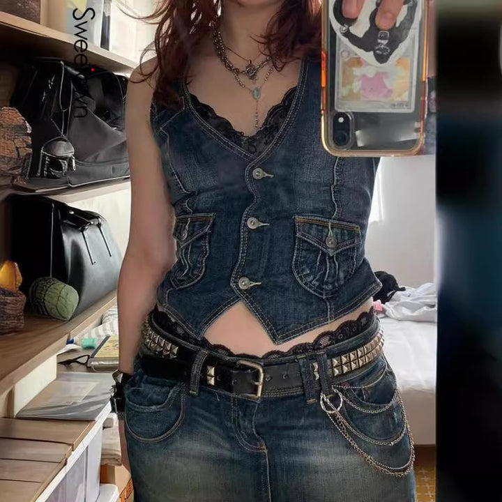 Dame Denim Bustierjakke med nostalgisk spidseinsetting og dekorative knappedetaljer Skjora