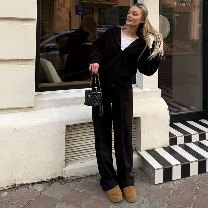 Kvinnelig fleece joggedress med høy midje og glidelås Skjora