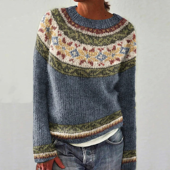 Dame koselig genser med blomster jacquard og vid passform Skjora