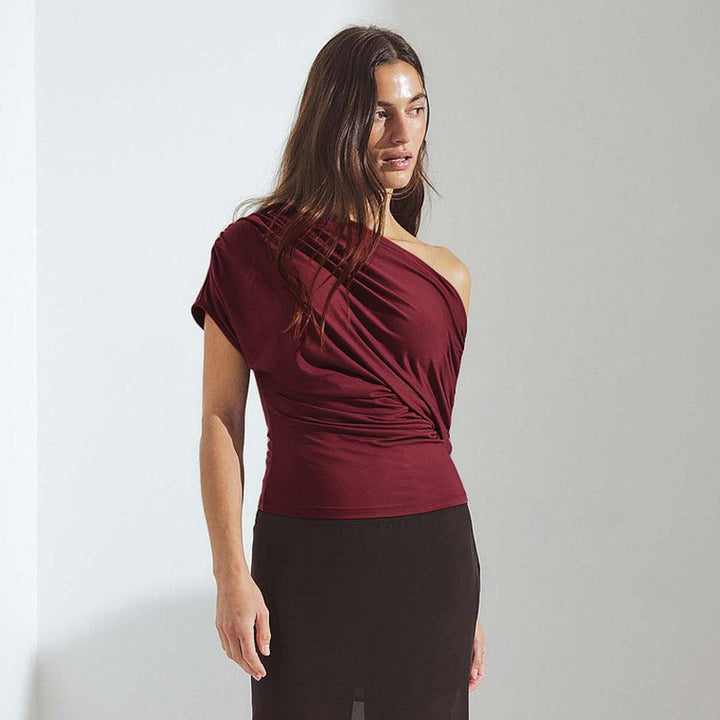 Damer asymmetrisk topp Skjora