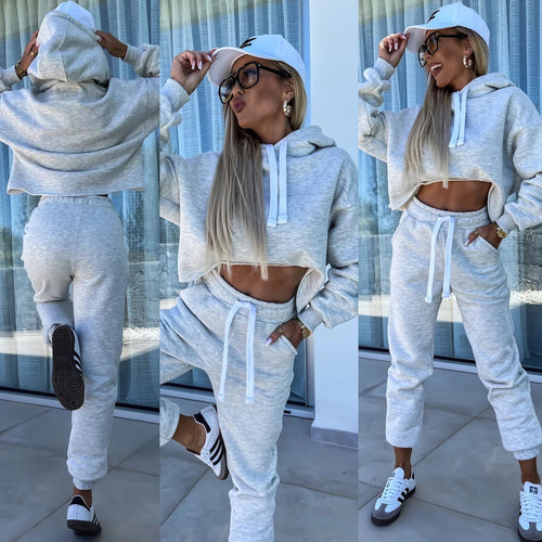Damer Casual og Trendy Joggesett med Cropped Hoodie og Komfortable Bukser Skjora