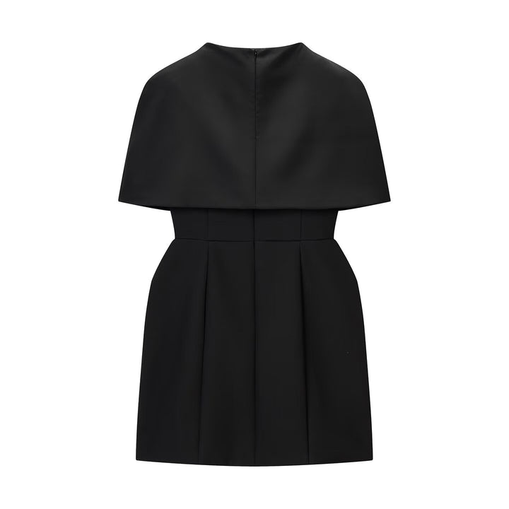 Damer elegant brudekjole med cape-ermer og innsvingt snitt Skjora