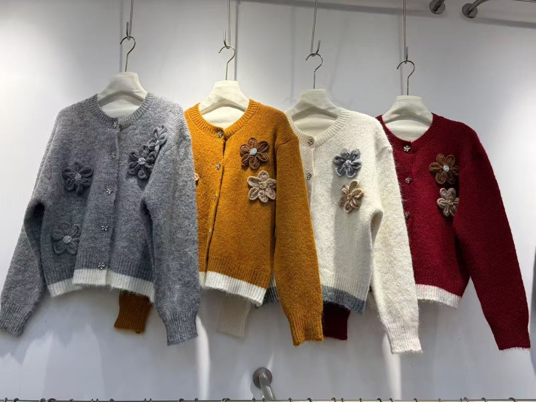 Damer Cozy Cardigan med Blomst Applikasjoner Skjora
