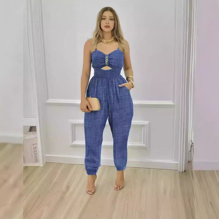 Dame Fasjonabel Jumpsuit med U-cut og tynne stropper Skjora