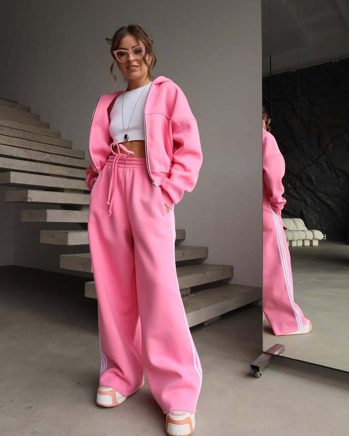 Kvinnenes casual fritids joggedrakt med cropped sweatshirtjakke og vide bukser Skjora