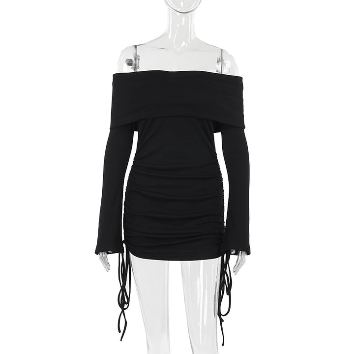 Dame Off-Shoulder Mini-Kjole med Rynking og Lange Ermer Skjora