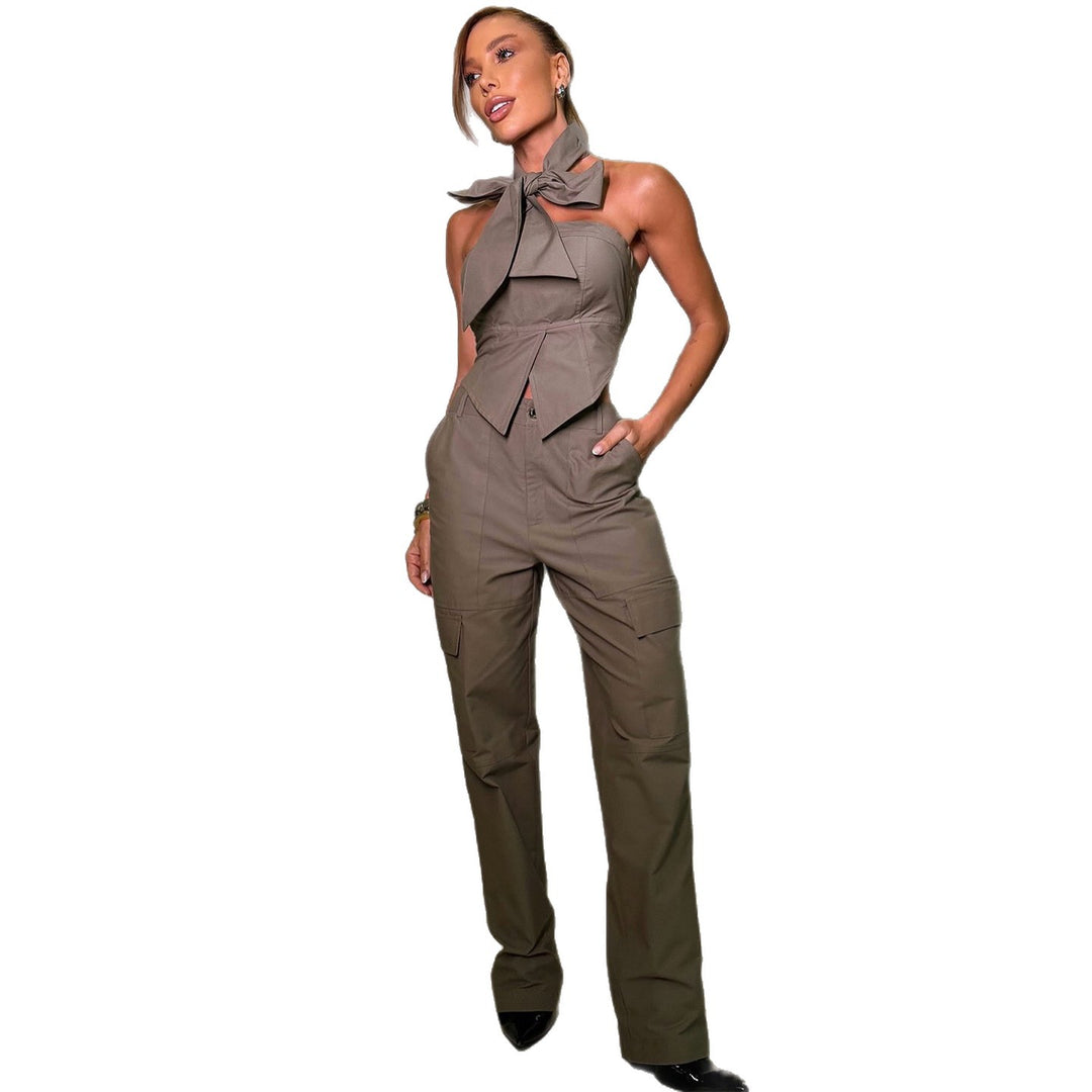 Dame jumpsuit med elegant krage og praktiske lommer Skjora