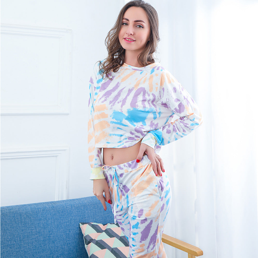 Kvinnenes luftige lounge-sett med avslappet tie-dye-mønster