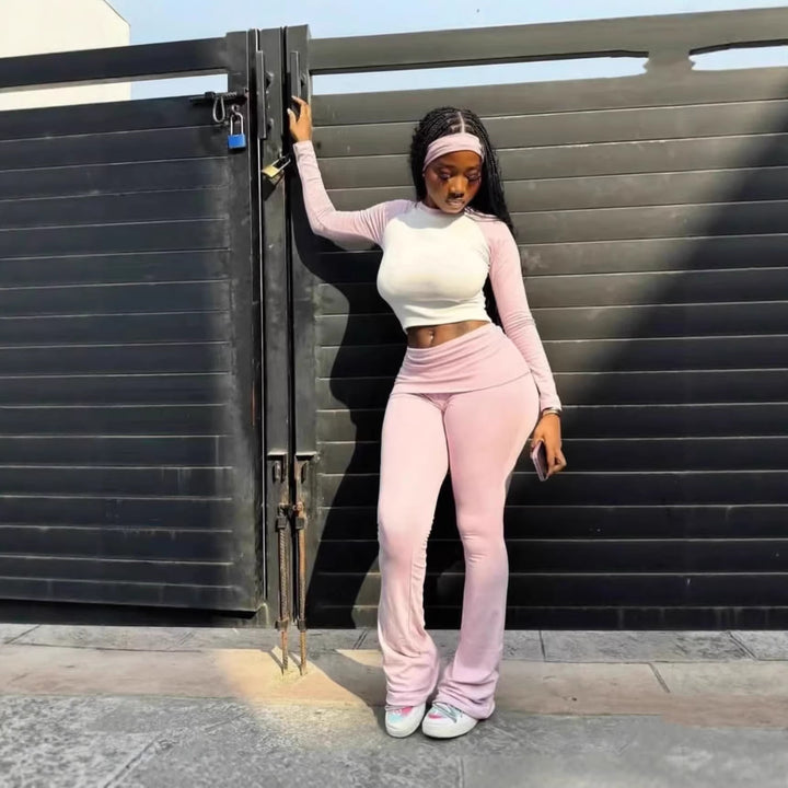 Sporty and fashionable set for women with long sleeves Skjora