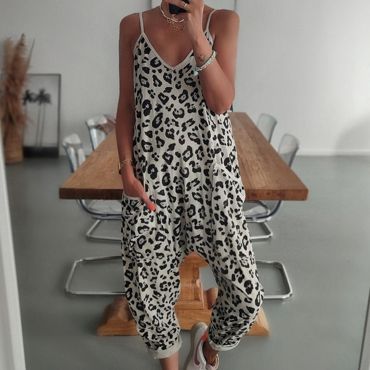 Dame casually jumpsuit med trendy leopardmønster og praktiske lommer Skjora