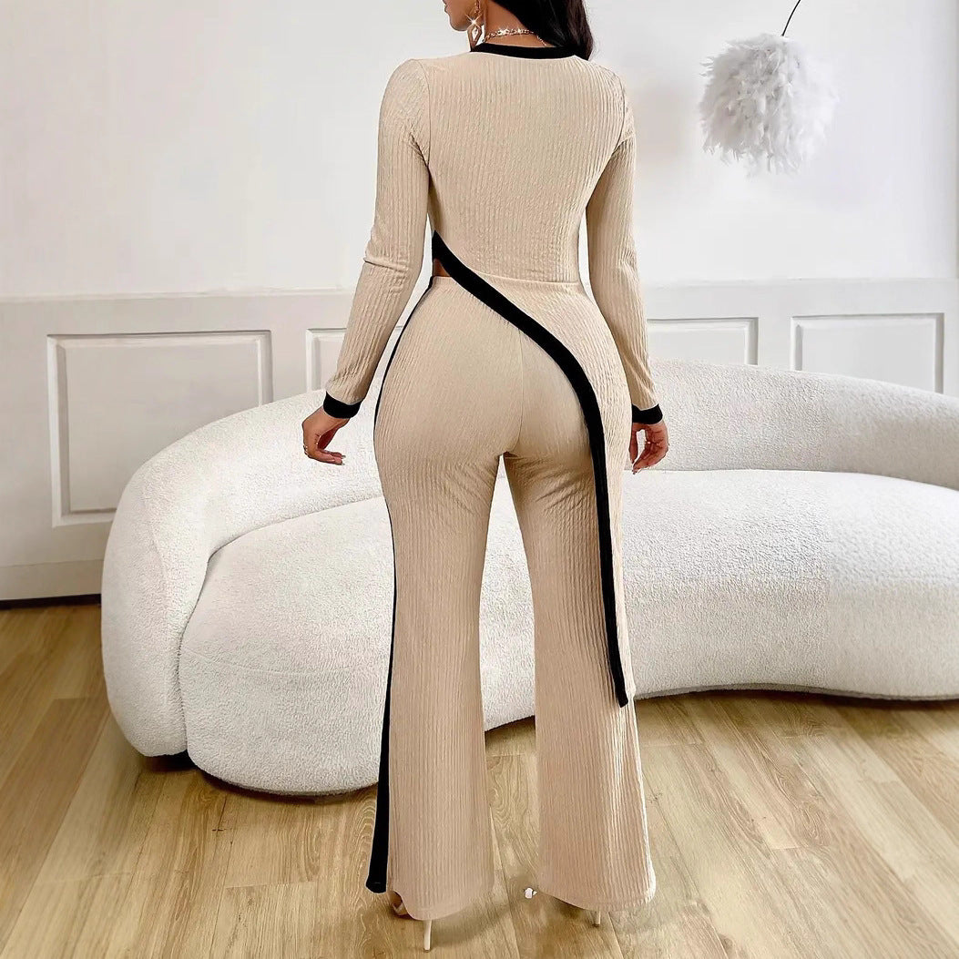 Kvinnes Stilige Jumpsuit med Asymmetrisk Design og Kontrasterende Piping Skjora