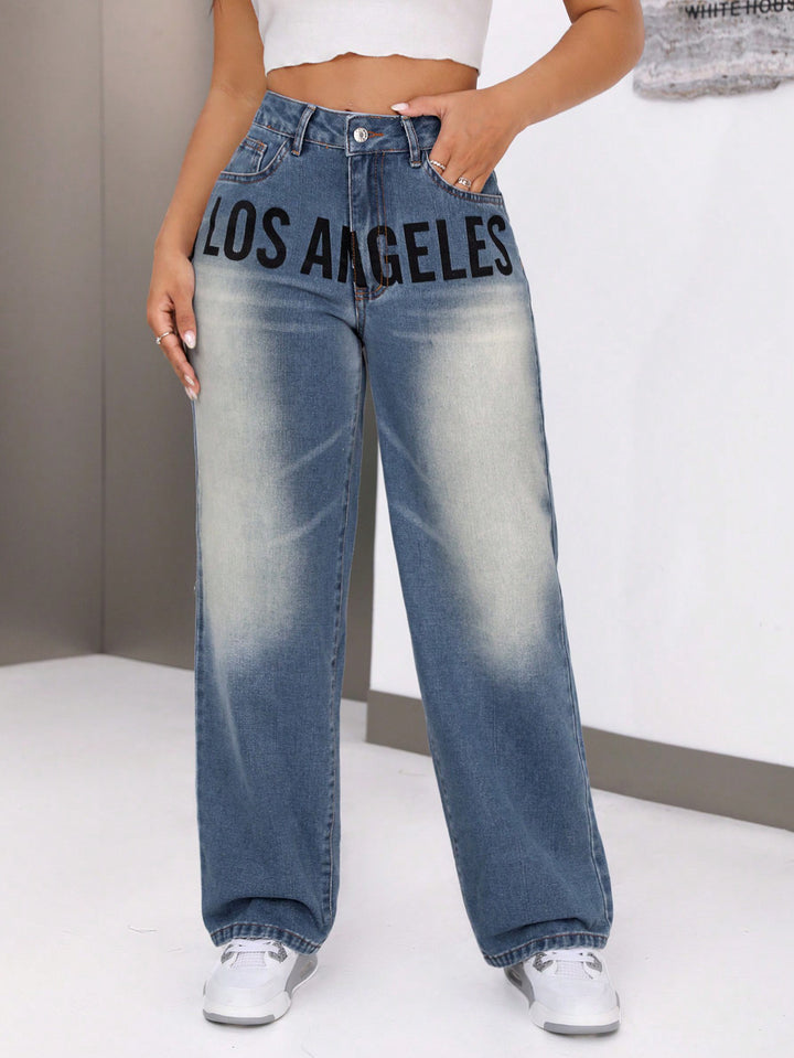 Kvinnelige bredde jeans med stilig tekst Skjora
