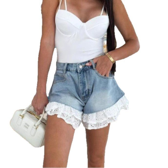 Dame denimshorts med dekorativ blonder og høy midje Skjora