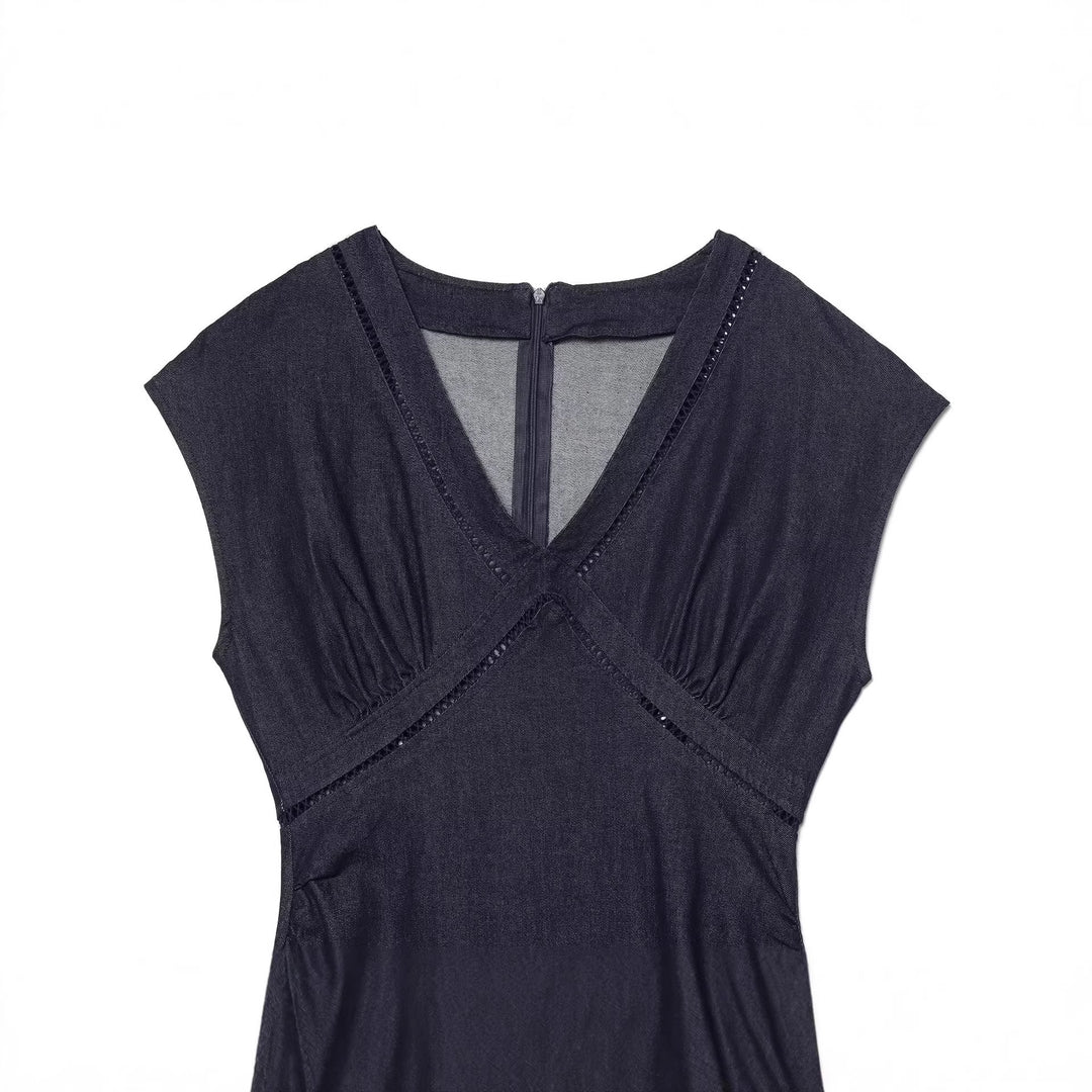 Dame maxikjole med elegant V-hals og fint drapering Skjora