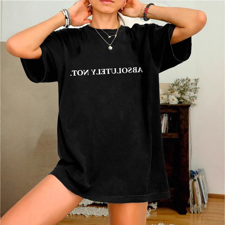 Dame Oversized T-skjorte med kreativt statementtrykk Skjora