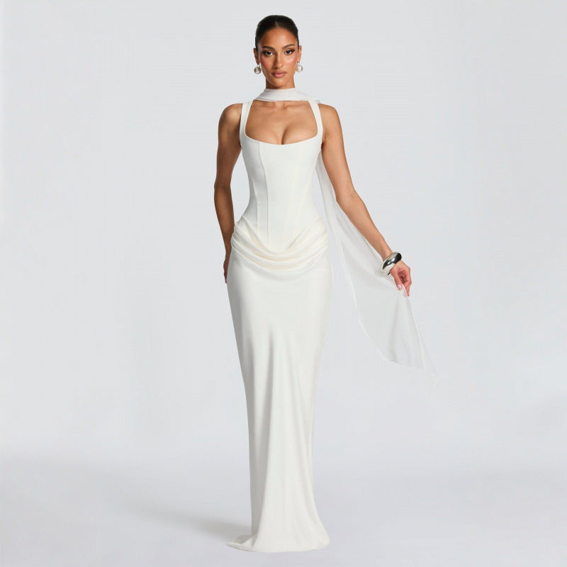 Dame Elegant Maxi-Kjole med raffinerte Draperinger Skjora