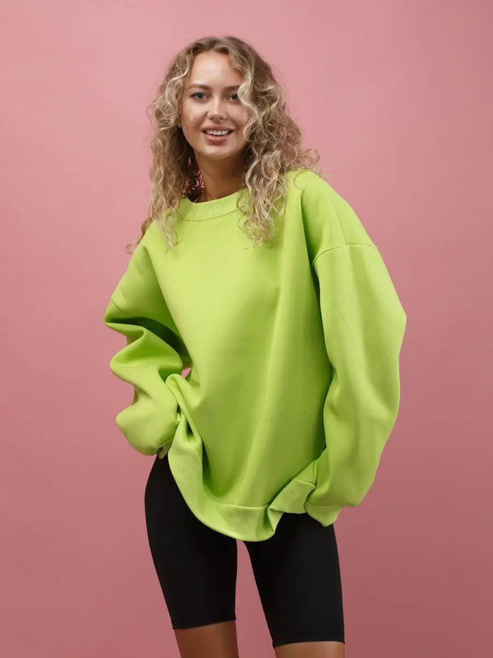 Damens casual sweatshirt med brede skuldre og myk foring Skjora