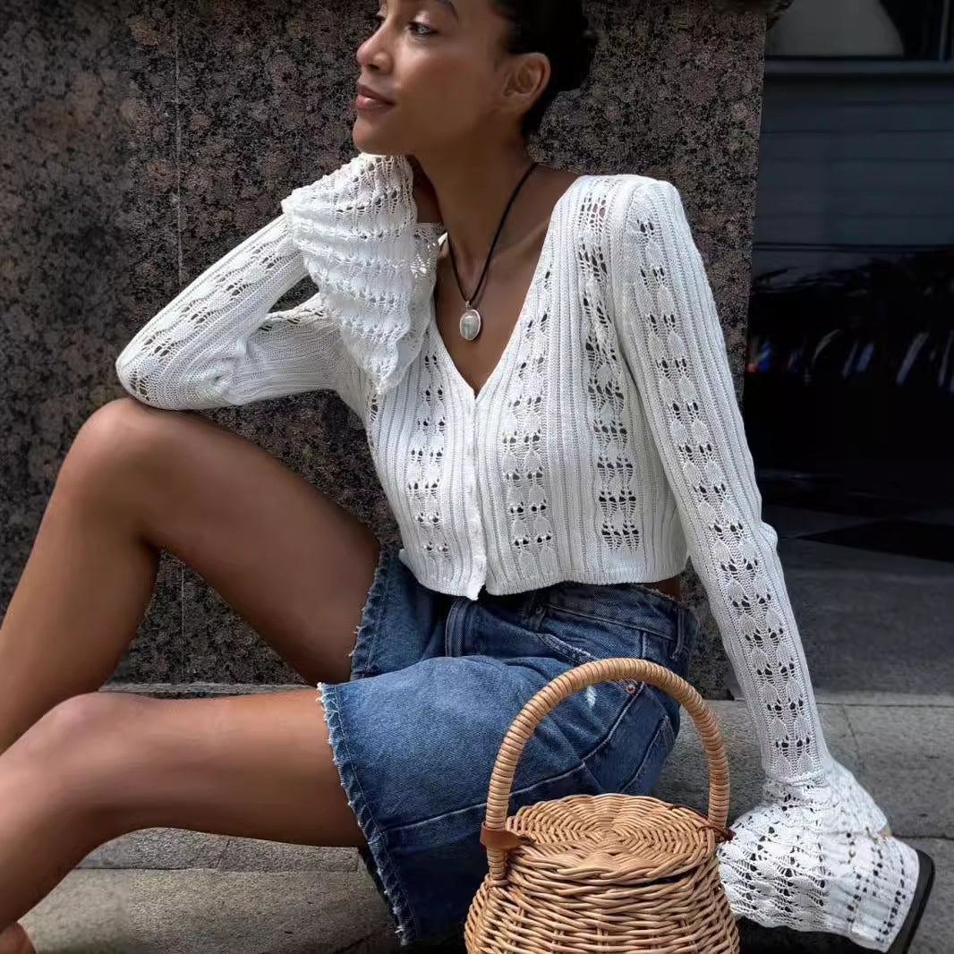 Kvinne luftig strikket genser i Boho stil med voluminøse ermer Skjora