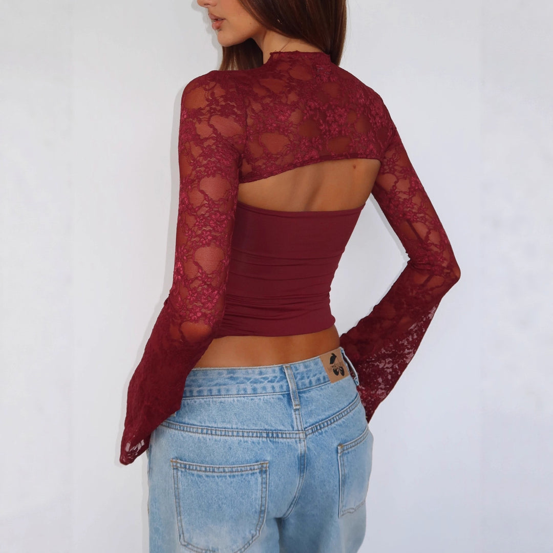Damer Elegant topp med transparente ermer og høy kvalitetsspiss Skjora